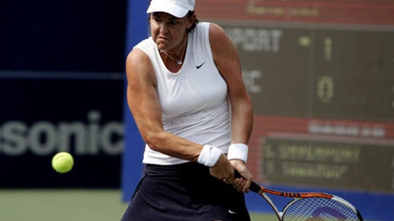 Nekdanja številka 1 ženskega tenisa Davenportova je odpovedala nastop v Parizu.