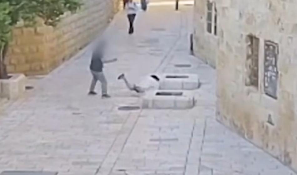 Video: šokanten napad na nuno sredi belega dne