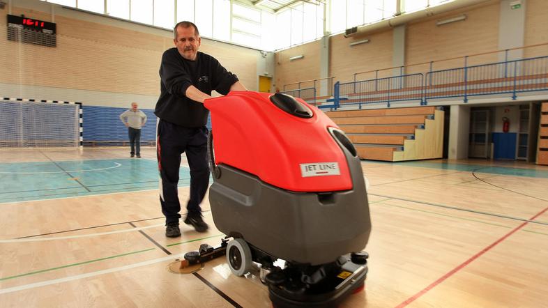 V dvorani je 500 sedežev, termini so praktično razprodani, rekreativci pa bodo n