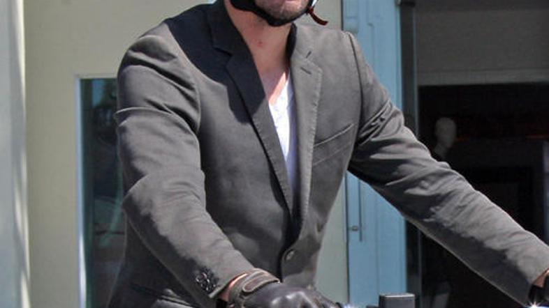 Keanu naj bi imel štiri otroke.