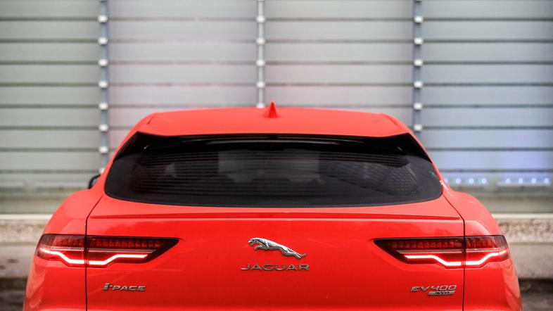 Jaguar I-pace