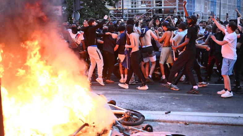 Pariz izgredi PSG