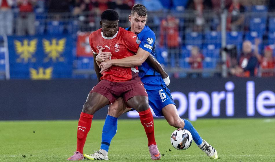 Švica že v prvem polčasu napolnila slovensko mrežo in odločila dvoboj