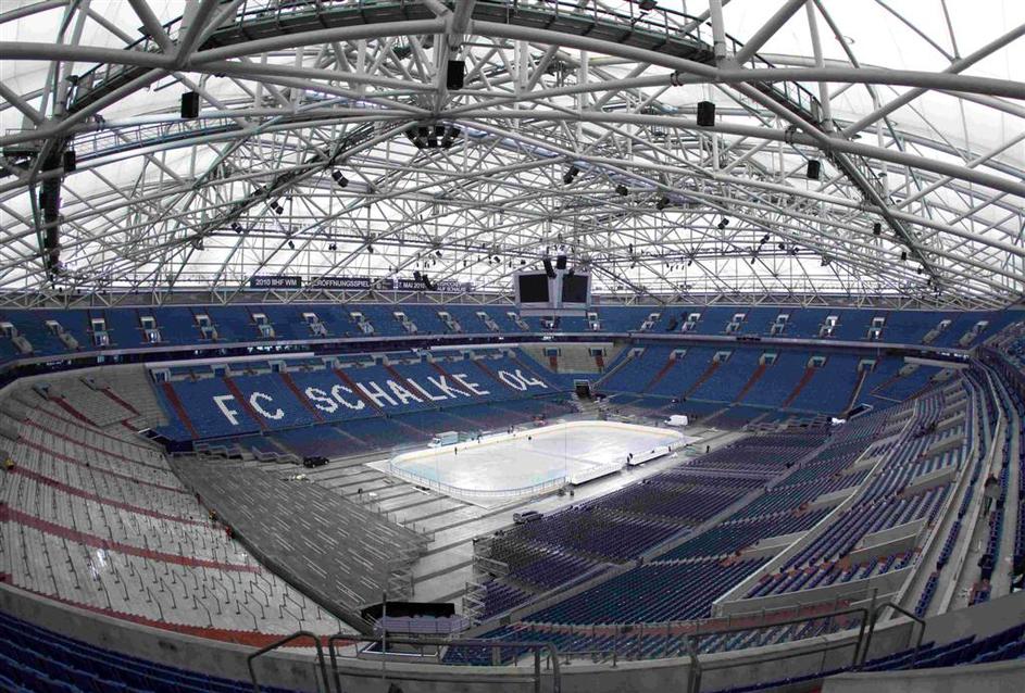 Stadion v Gelsenkirchnu je pripravljen na SP v hokeju.