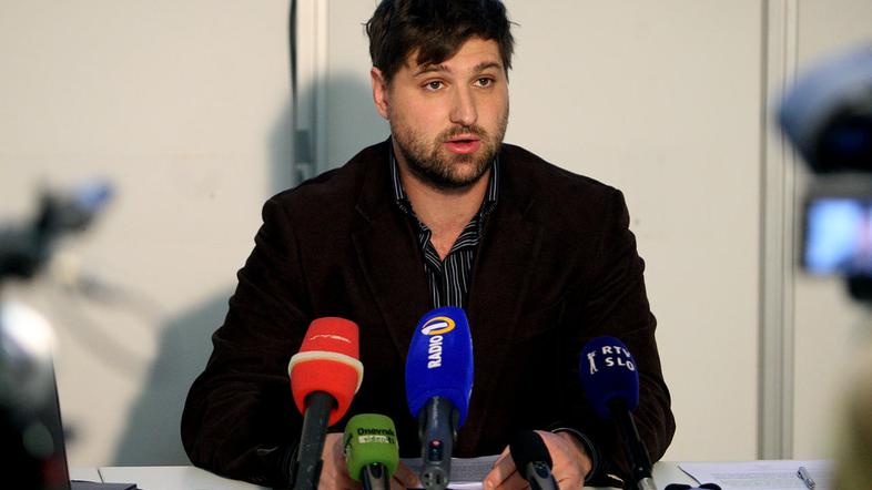 društvo za pravno državo, rado pezdir