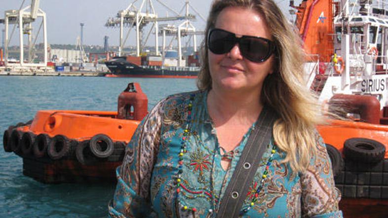 Režiserka državne proslave Katja Pegan je v umetniški program vključila tudi vla