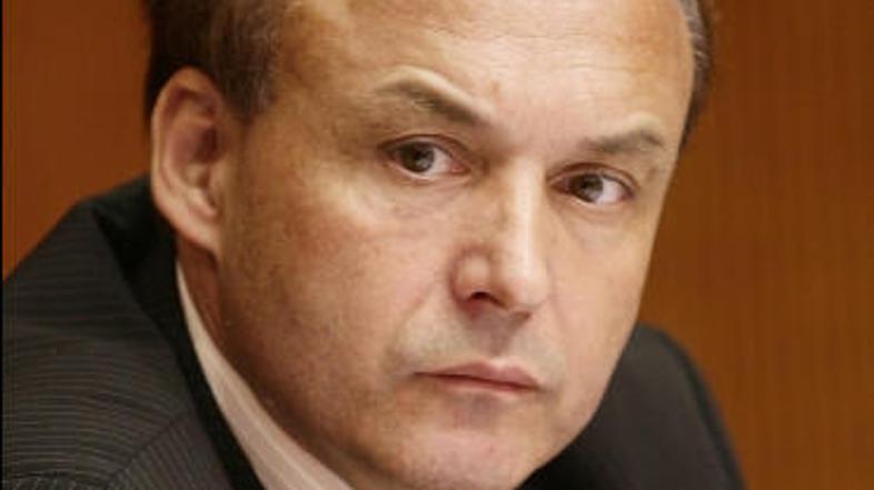 Bezjak je priznal, da na VEKŠ sploh ni študiral, visokošolski referat GEA Colleg