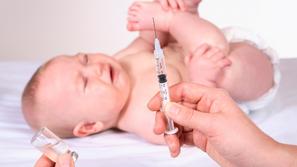 Cepljenje dojenček