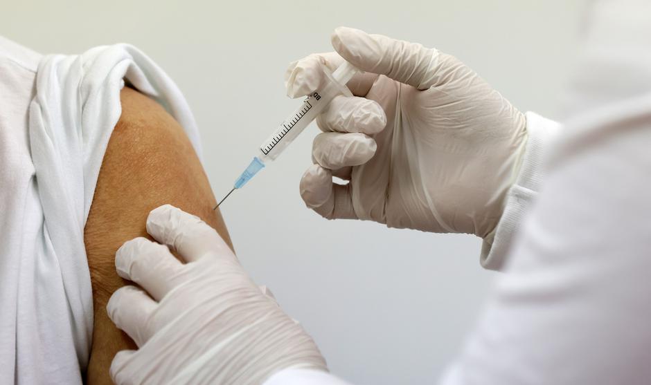 cepljenje | Avtor: Epa