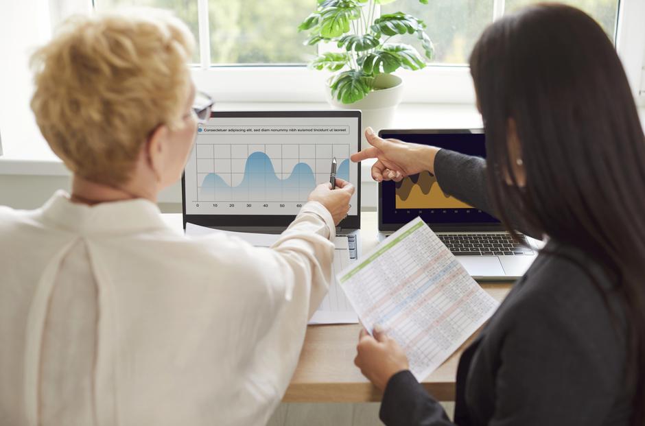 Računovodje | Avtor: Profimedia