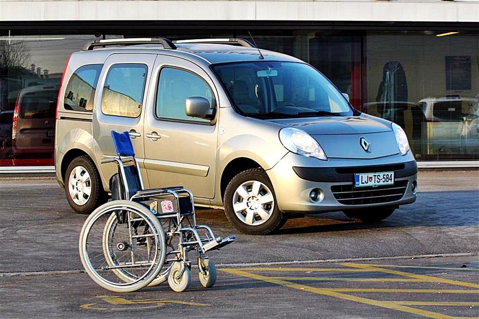 Renault kangoo za invalide | Avtor: Andrej Leban