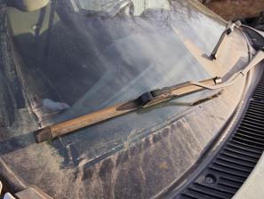 brisalniki brisalci vetrobranskega stekla