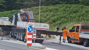 tovornjak krožišče Novo mesto nesreča