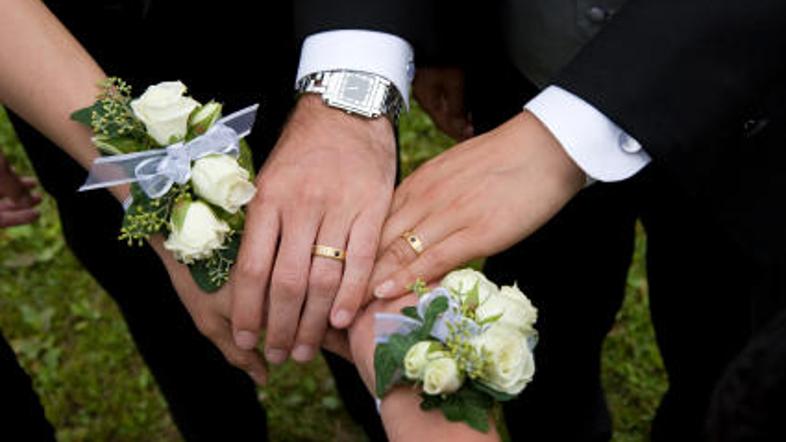 Poroke med istospolno usmerjenimi bodo priznane tudi v New Yorku.