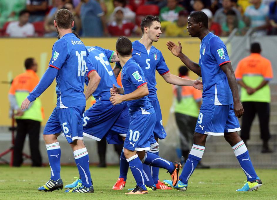 Italija Japonska Pokal konfederacij