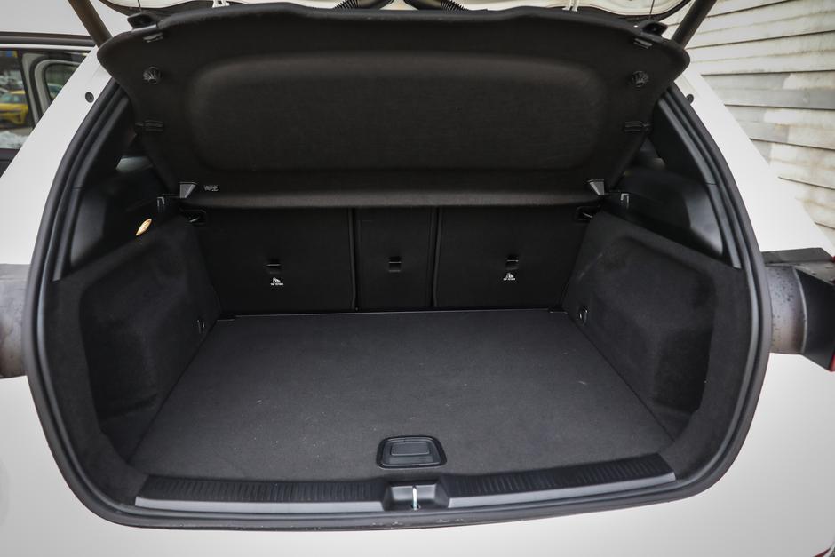 Mercedes Benz B 200 d | Avtor: Saša Despot