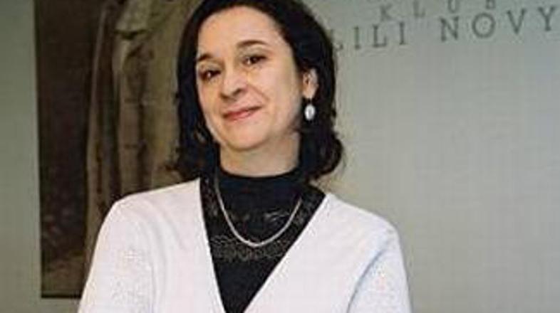 Jelka Stergel je bila do lanskega leta uspešno na čelu Ljubljanskega filmskega f