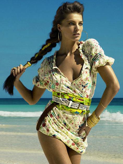 Živahno in lahkotno v stilu Matthewa Williamsona.