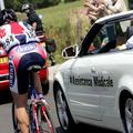 kolesar spremljevalni avtomobil