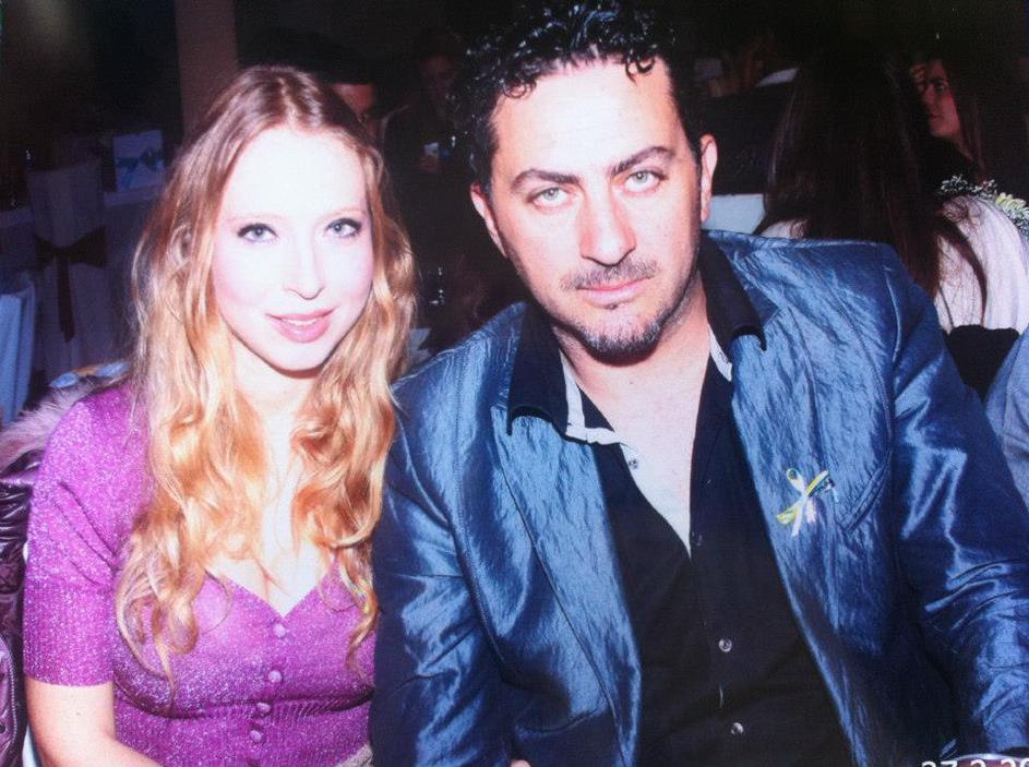 Savina Atai Giorgos Parasiris