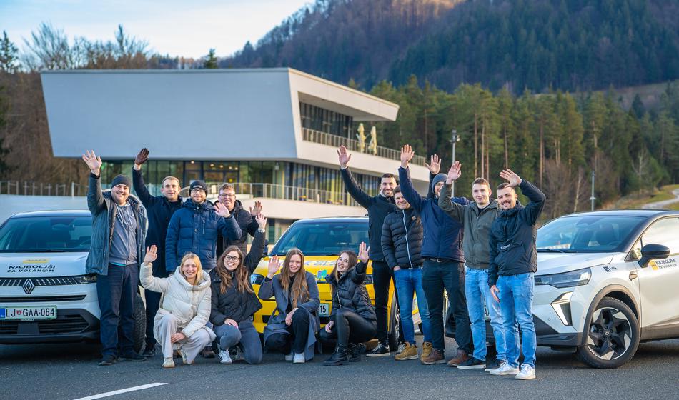 Iščeta se najboljša in najboljši za volanom za leto 2026!