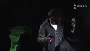 Adebayor Krik maska Holloween noč čarovnic strah šala