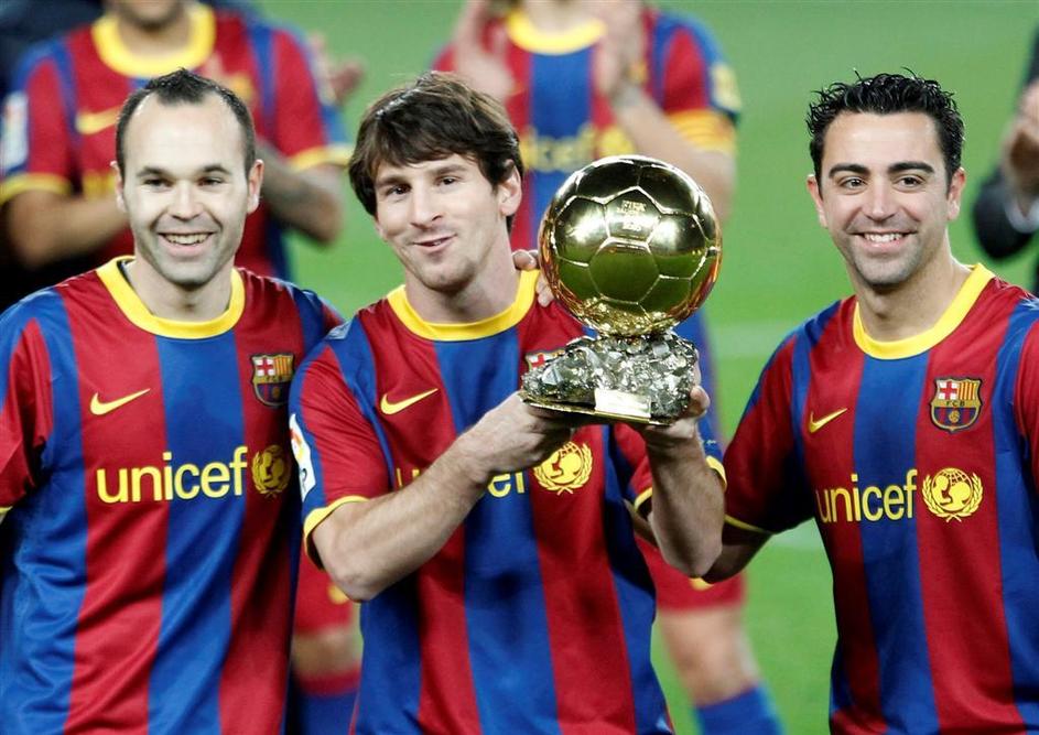 Zlato žogo ima Lionel Messi, a če je Fifa res nekaj glasov za Xavija prištela Xa