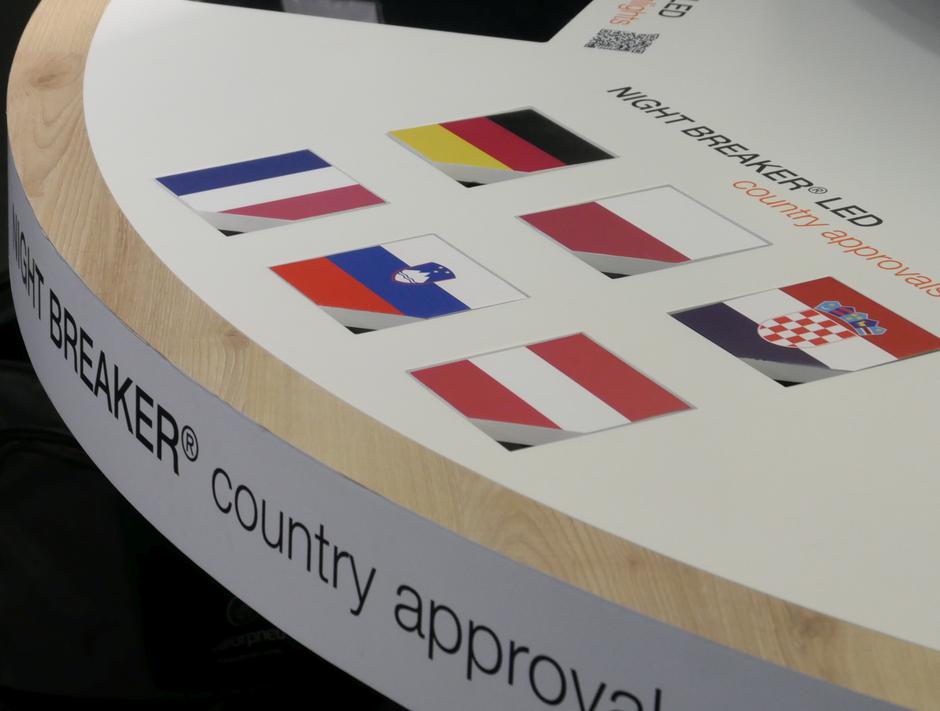 Osram led svetilke namesto H4 in H7 | Avtor: Matija_Janežič