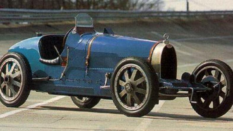 Bugatti typ 35 je bil svoj čas na dirkališčih skorajda nepremagljiv.
