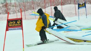Zlata lisica Kranjska Gora delavci proga priprava 