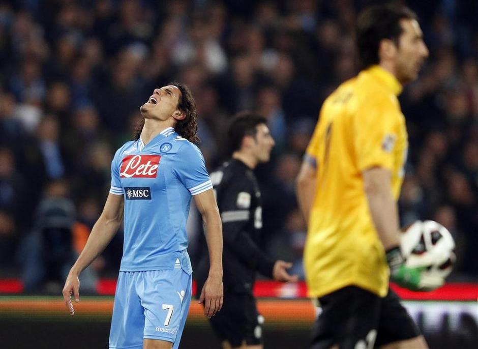 Cavani Buffon Napoli Juventus Serie A Italija liga prvenstvo | Avtor: Reuters