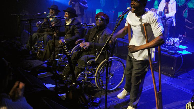 Na fotografiji eni izmed letošnjih gostov festivala Druga godba Staff Benda Bili