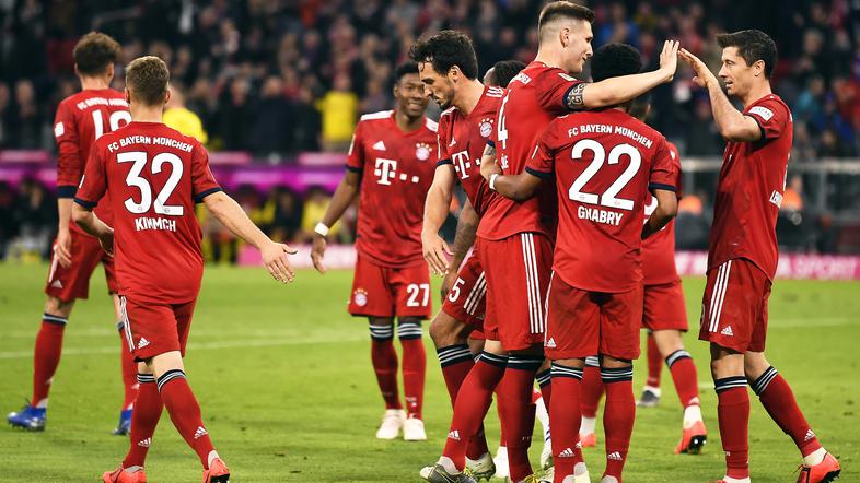 Bayern München : Borussia Dortmund