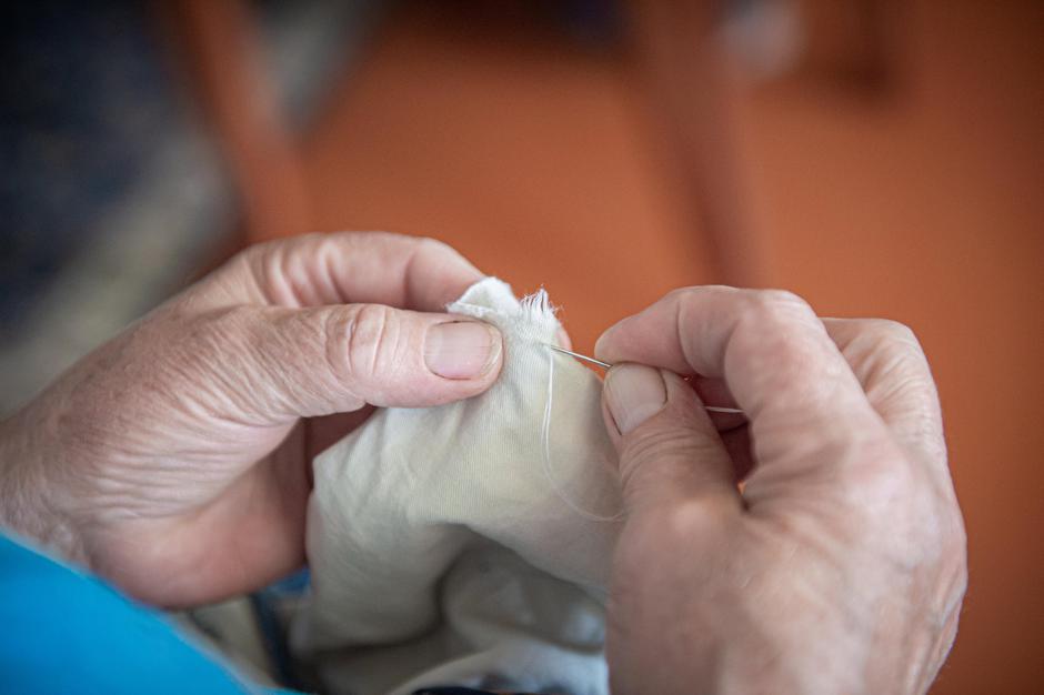 stara gospa upokojenci upokojenka revščina ostareli ostarela | Avtor: Profimedia