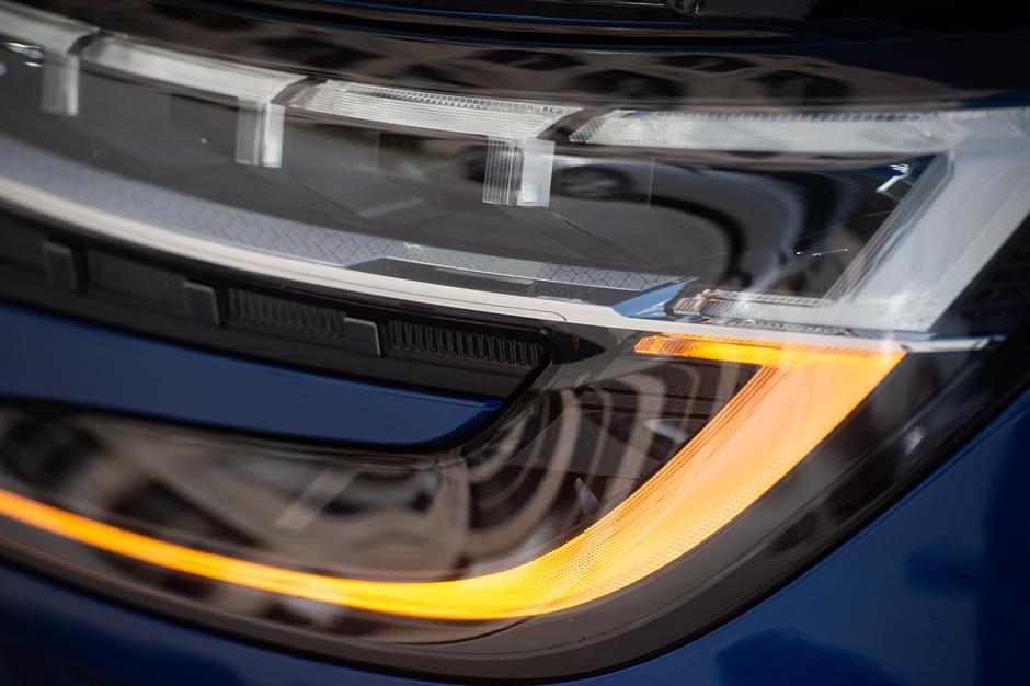 Renault austral in Hella Saturnus Slovenija | Avtor: Anže Petkovšek