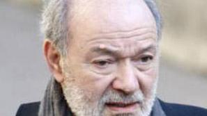 Berri je začel kot igralec, proslavil pa se je kot režiser in producent.