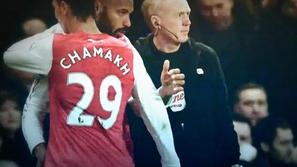 Henry Chamakh menjava Walton Arsenal Leeds pokal FA povratek