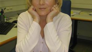 "Najprej je treba poudariti, da živila niso zdravila," opozarja Cirila Hlastan R