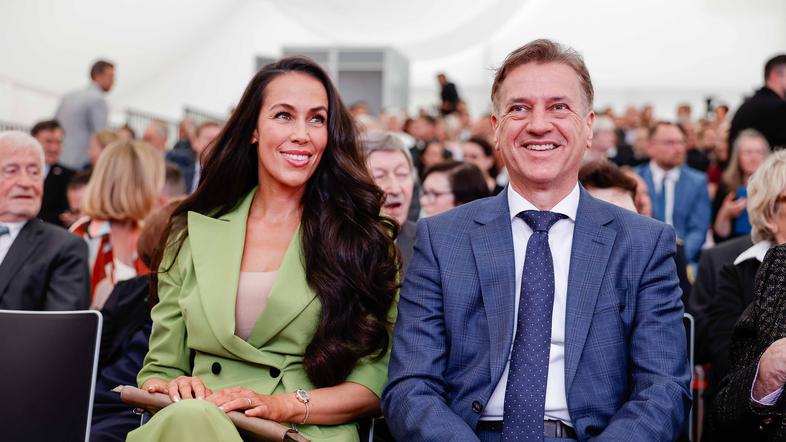 slavnostna seja mestnega sveta Mestne občine Ljubljana, tina gaber golob, robert golob