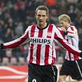 sport 23.02.12. PSV Eindhoven player Tim Matavz celebrates the 2-0 against Trabz