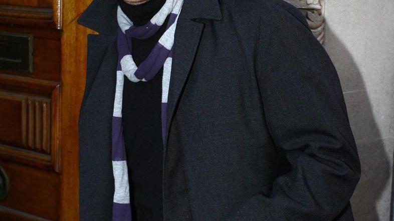 Mark Owen ima te dni na obrazu velik nasmeh.