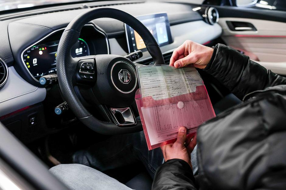 MG servis | Avtor: Saša Despot