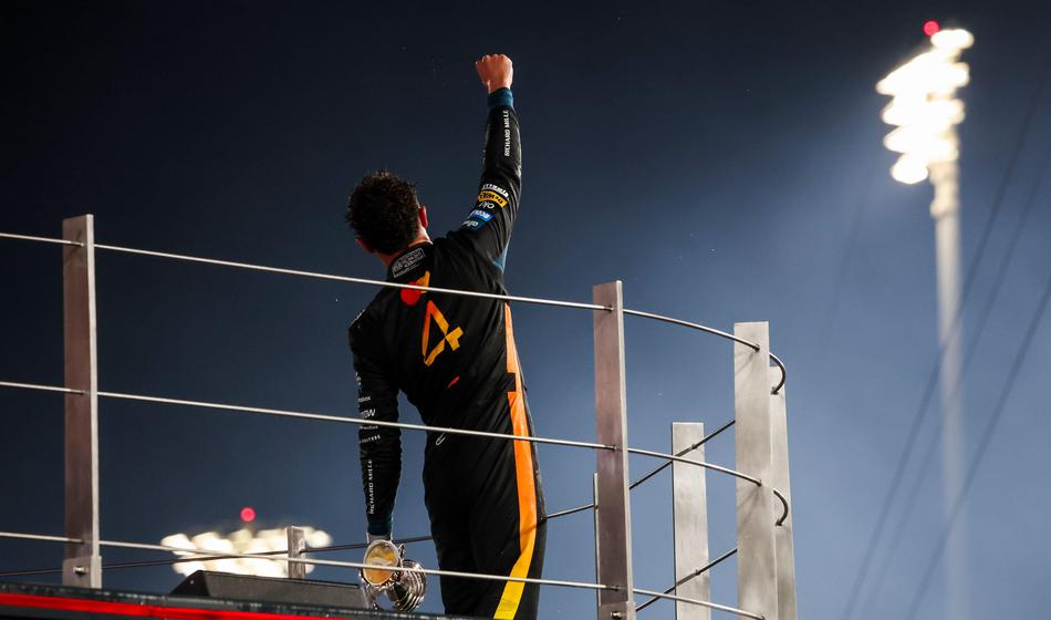 Prijazni fant iz Bristola je svetovni prvak