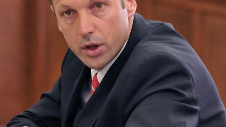 Motiv bombaša na klub Ultra še ni znan, pravi Branko Japelj s PU Ljubljana. (Fot