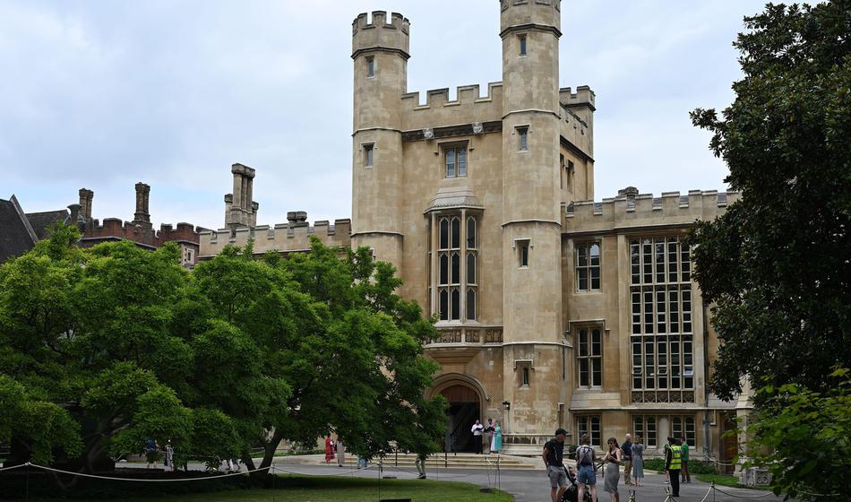 Na čelo anglikanske cerkve prvič v zgodovini imenovana ženska