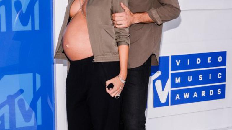 Nev Schulman Laura Perlongo