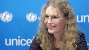 Mia Farrow (9. februar 1945)