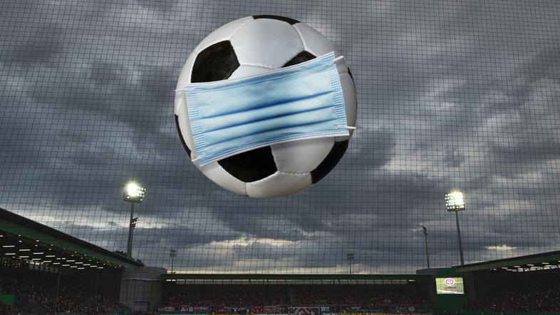 Šport: "Ljudje, ki so bili cepljeni, se lahko ponovno okužijo, ker ..." - Nogomet koronavirus žoga maska