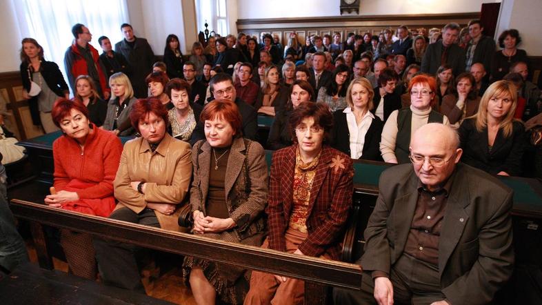 Marca 2008 so sodniki s protestom zahtevali ureditev plač. (Foto: Boštjan Tacol)