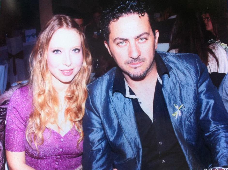 Savina Atai Giorgos Parasiris